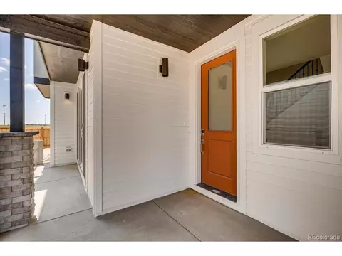 9376 E 57th Ave, Denver, CO 80238 photo 2