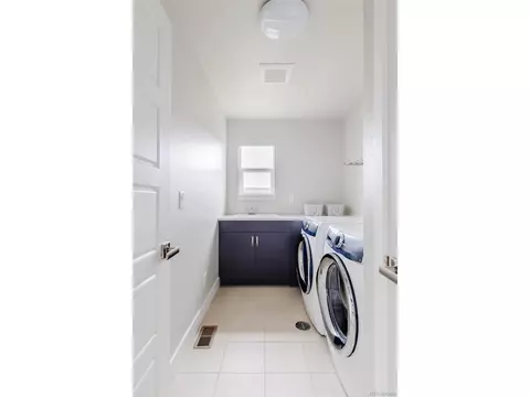 9209 E 52nd Ave, Denver, CO 80238 photo 30