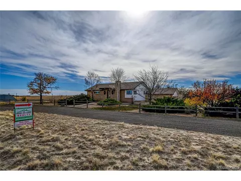 658 E Front St, Byers, CO 80103 photo 4