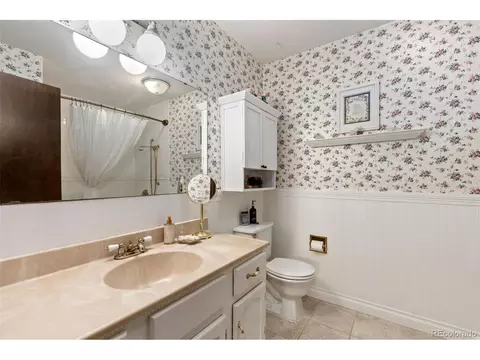 Bath - 4808 Beverly Dr, Berthoud, CO 80513 photo 3 of 4