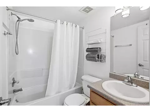 Bath - 1405 Broadway #206, Boulder, CO 80302 photo 1 of 1