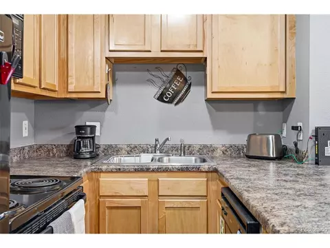 Kitchen - 1405 Broadway #206, Boulder, CO 80302 photo 5 of 5
