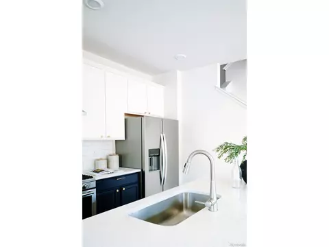 10244 E 59th Ave, Denver, CO 80238 photo 5