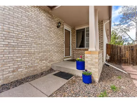 11509 E Warren Pl, Aurora, CO 80014 photo 2