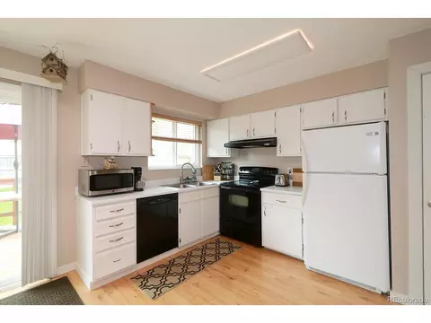 16064 E Adriatic Pl, Aurora, CO 80013 photo 6