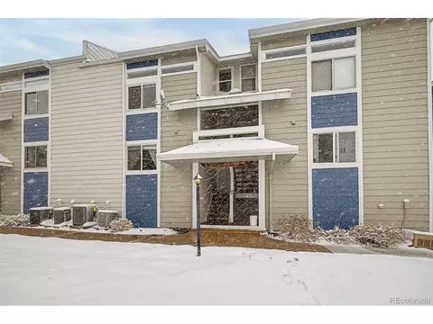 1342 S Cathay Ct #202, Aurora, CO 80017