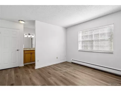 Bedroom - 5875 E Iliff Ave #D-219, Denver, CO 80222 photo 1 of 3