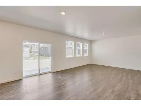 110 Racer St, Bennett, CO 80102 photo 6