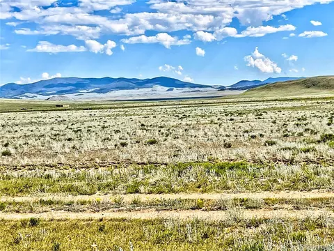 5809 Moffat Rd, Hartsel, CO 80449