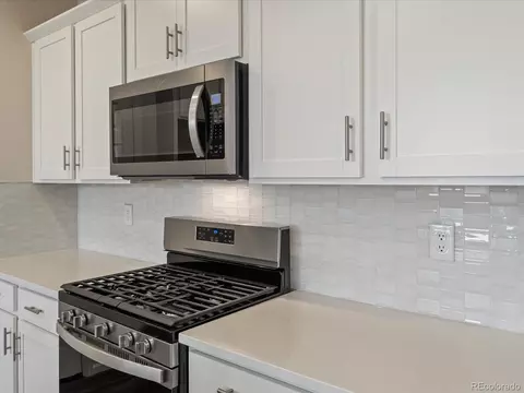 21161 E 63rd Dr, Aurora, CO 80019 photo 8