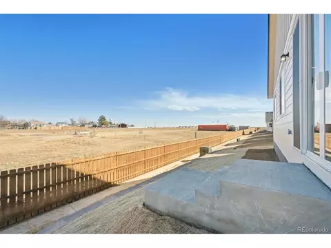 200 Lark Sparrow Way, Bennett, CO 80102 photo 20