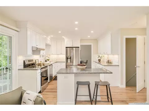2238 S Yank Ct, Lakewood, CO 80228