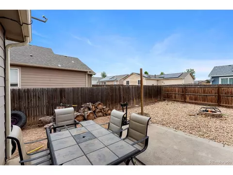 427 E 28th Street Ln, Greeley, CO 80631 photo 5