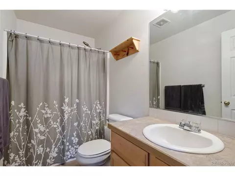 427 E 28th Street Ln, Greeley, CO 80631 photo 25