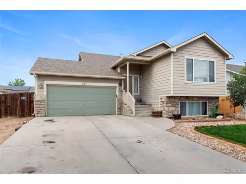 427 E 28th Street Ln, Greeley, CO 80631 photo 1
