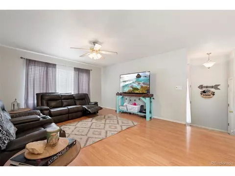 427 E 28th Street Ln, Greeley, CO 80631 photo 9
