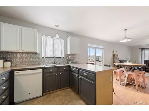 427 E 28th Street Ln, Greeley, CO 80631 photo 17