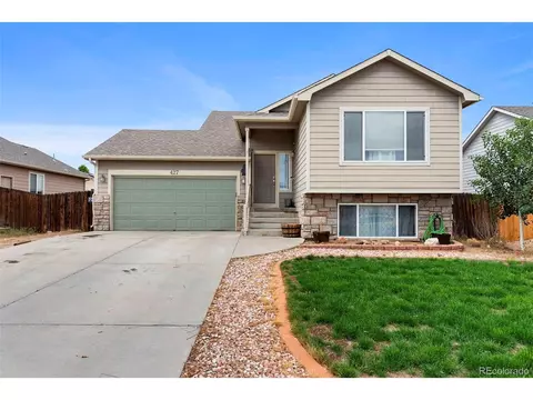 427 E 28th Street Ln, Greeley, CO 80631 photo 2