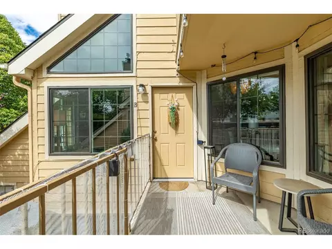 930 S Dahlia St #B, Denver, CO 80246