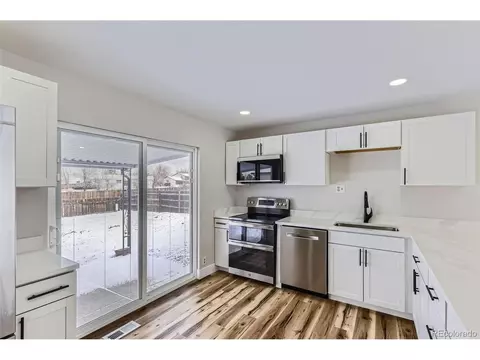 15689 Eastman Pl, Aurora, CO 80013 photo 8