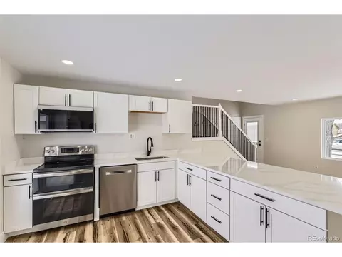 15689 Eastman Pl, Aurora, CO 80013 photo 9