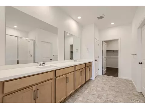 Undisclosed, Aurora, CO 80019 photo 14