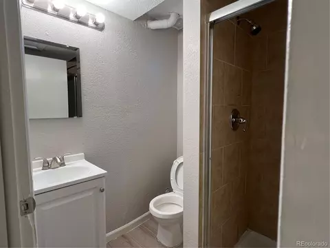 Undisclosed, Aurora, CO 80011 photo 32