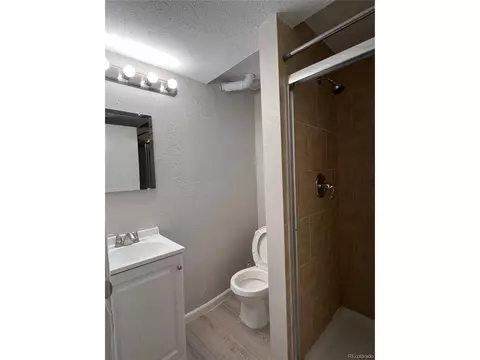 Undisclosed, Aurora, CO 80011 photo 31