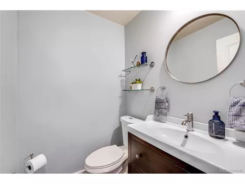 8243 E Mineral Dr, Centennial, CO 80112 photo 23