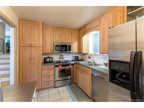 12926 E 2nd Ave, Aurora, CO 80011 photo 9