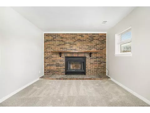 15086 E 43rd Ave, Denver, CO 80239 photo 8