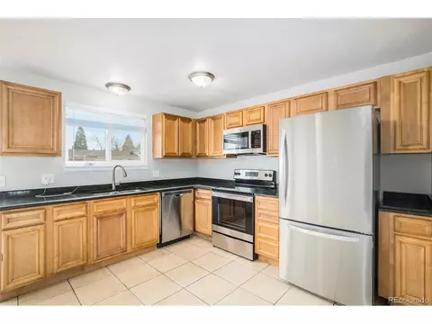 15086 E 43rd Ave, Denver, CO 80239 photo 4