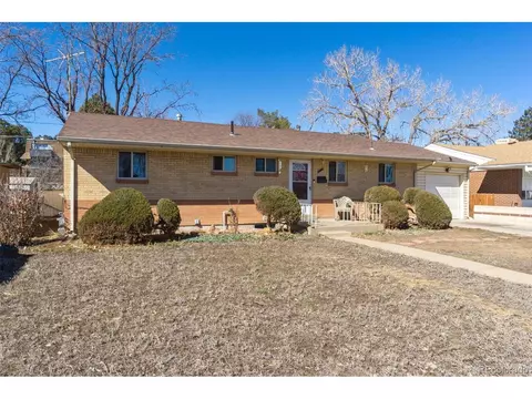 7401 Bronco Rd, Denver, CO 80221 photo 2