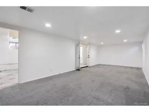 7401 Bronco Rd, Denver, CO 80221 photo 15