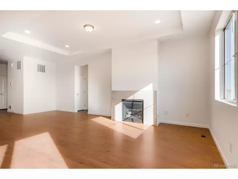 27607 E Maple Ave, Aurora, CO 80018 photo 5
