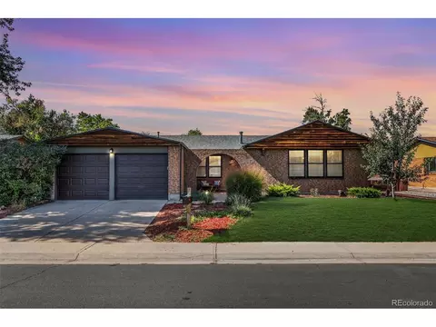 5265 Scranton Ct, Denver, CO 80239