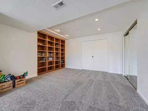 19301 E Tufts Cir, Centennial, CO 80015 photo 23