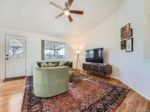 19301 E Tufts Cir, Centennial, CO 80015 photo 10
