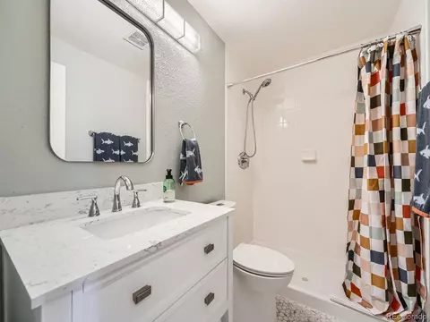 19301 E Tufts Cir, Centennial, CO 80015 photo 17