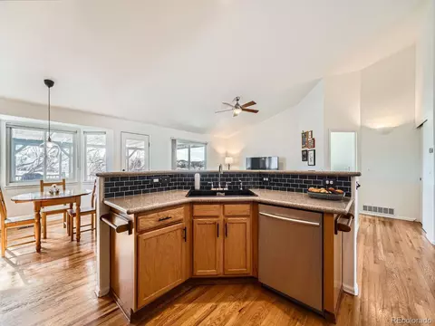 19301 E Tufts Cir, Centennial, CO 80015 photo 7