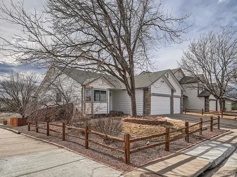 19301 E Tufts Cir, Centennial, CO 80015 photo 2