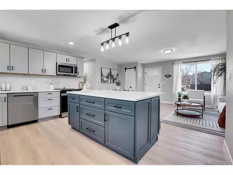 7054 Welch Ct, Arvada, CO 80004