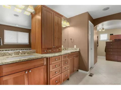 17953 E Ida Ave, Centennial, CO 80015 photo 21