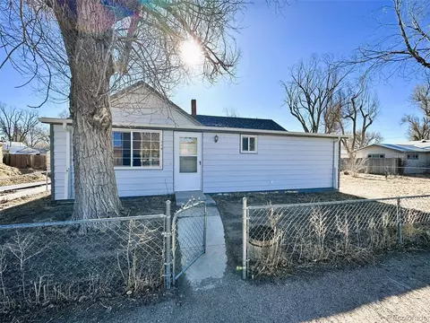 114 3rd Ave, Hugo, CO 80821