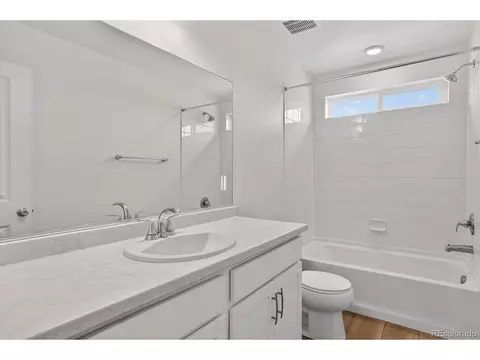 Bath - 21233 E 63rd Dr, Aurora, CO 80019 photo 6 of 6