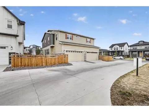 Exterior - 21233 E 63rd Dr, Aurora, CO 80019 photo 4 of 4