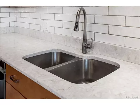 572 E 116th Ave, Northglenn, CO 80233 photo 11