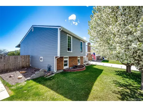 862 Centennial Way, Bennett, CO 80102 photo 3