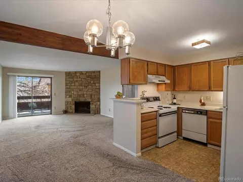 341 Wright St #206, Lakewood, CO 80228 photo 6