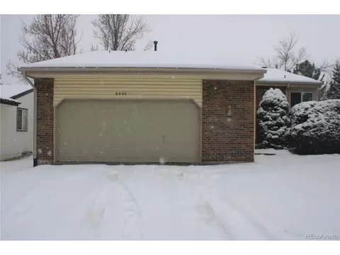 8894 W Ontario Ave, Littleton, CO 80128